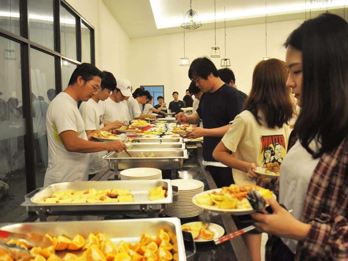 I.BREEZE語言學校-Buffet
