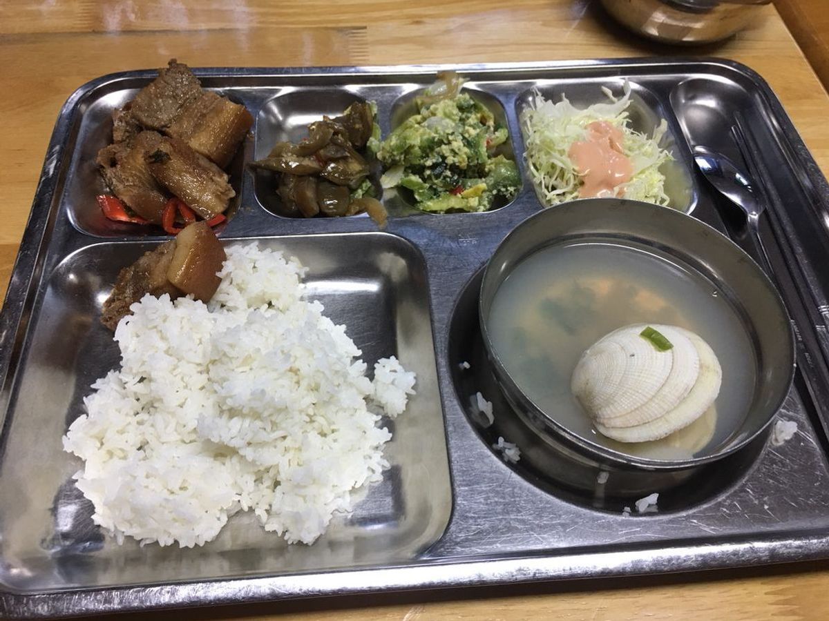 Fella語言學校第二校區-餐點