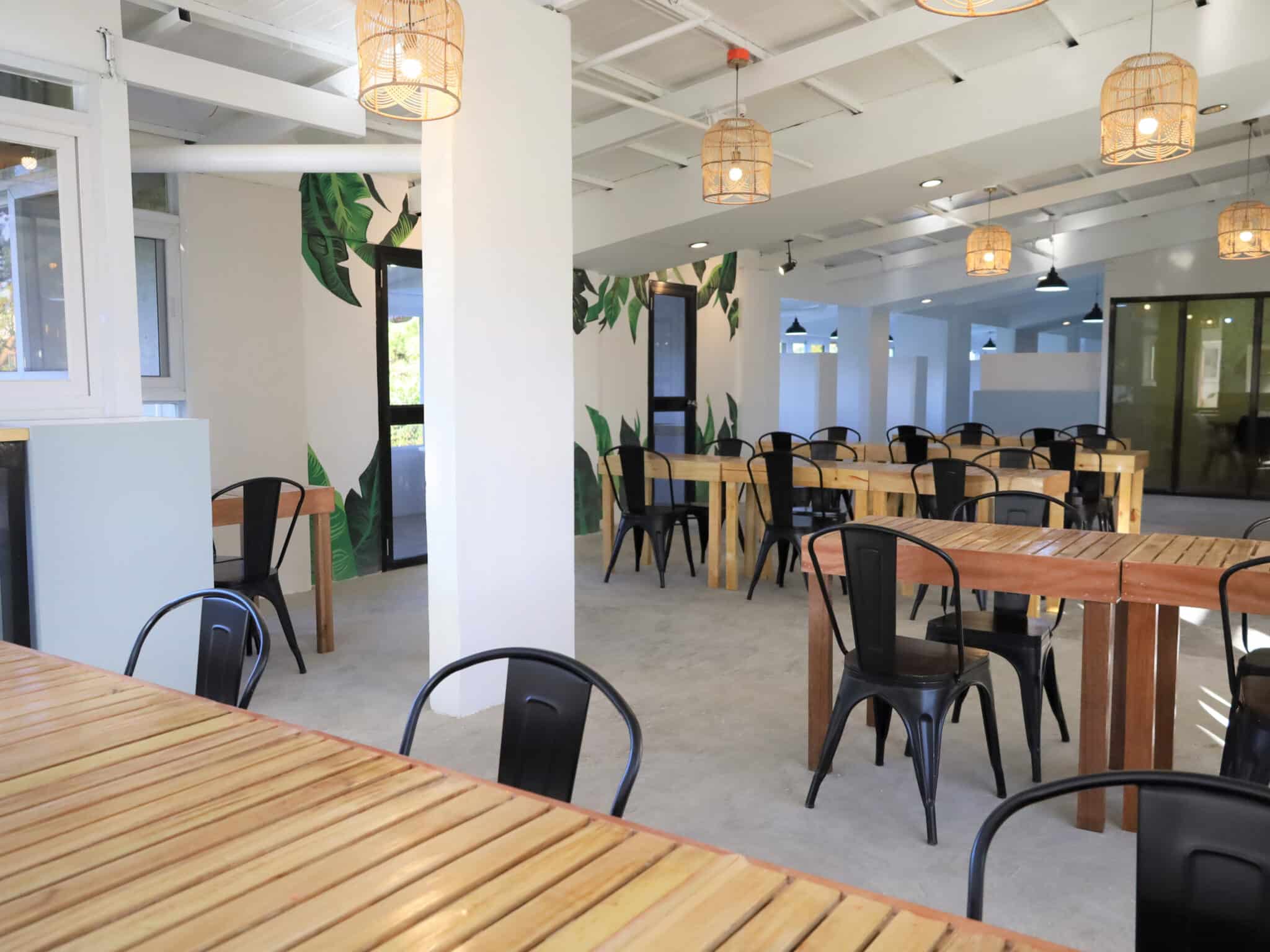 DiningHall1-2