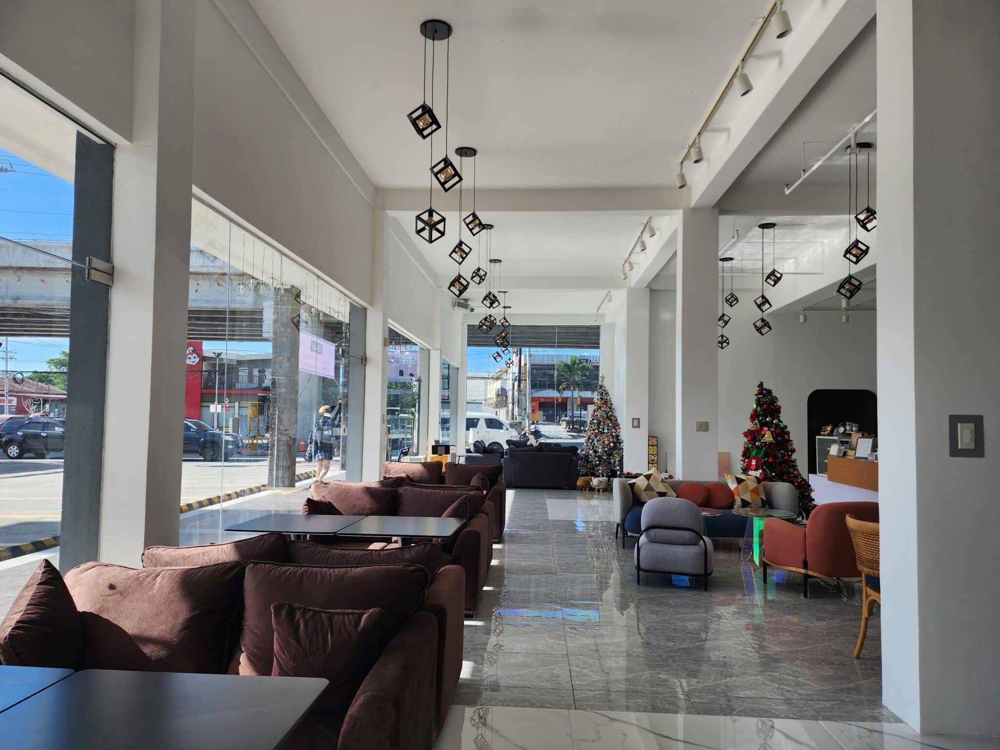 EG語言學校球場cafe